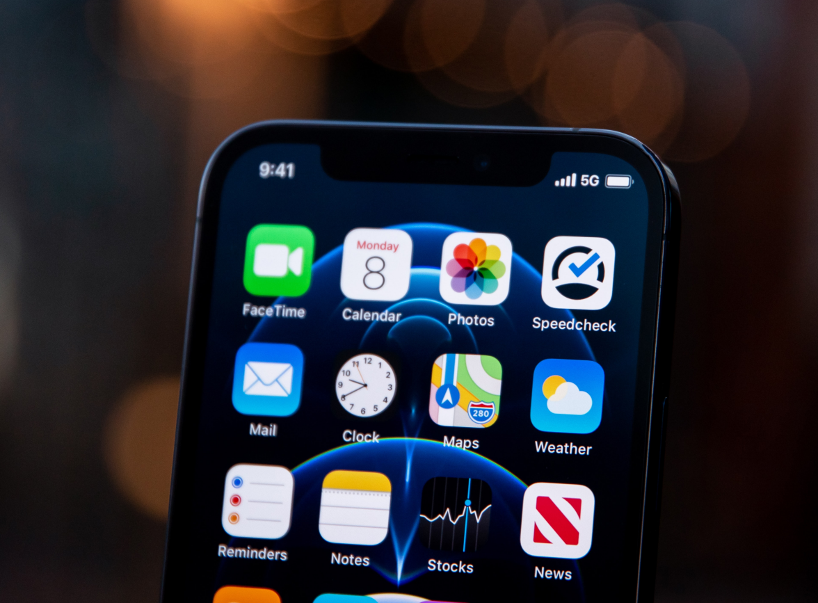 旌德苹果手机维修分享为什么 iPhone 12 在冬季会自动关机 
