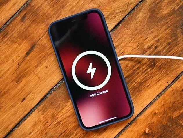 旌德苹果手机维修分享iPhone 12可以随便充电吗 